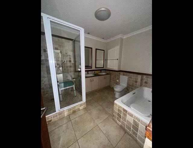 2 BEDROOM PROPERTY TO RENT IN NEWLANDS
